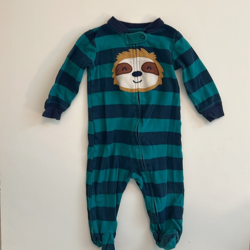 LOT! GUC 6 Pairs 9M Boy’s Pajamas PJs Onesies - Picture 6 of 10